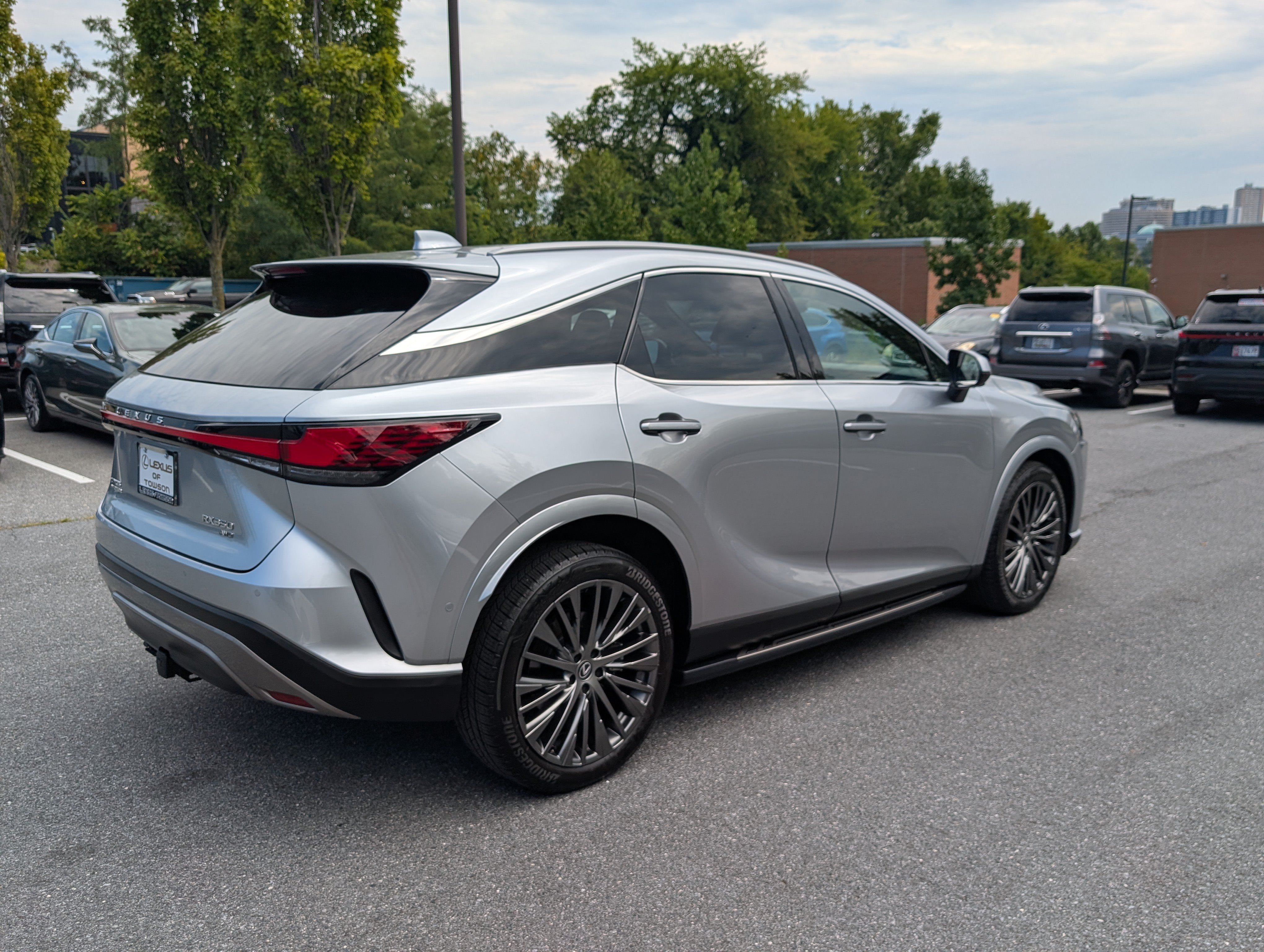 Certified 2024 Lexus RX 350 AWD w/ Convenience Package image 3