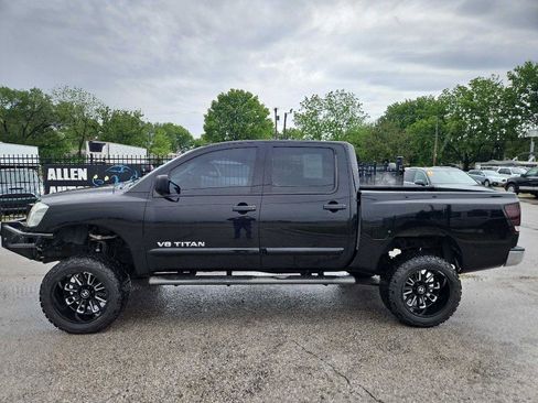 Used 2013 Nissan Titan SV w/ SV Value Truck Pkg AWD/4WD image 2