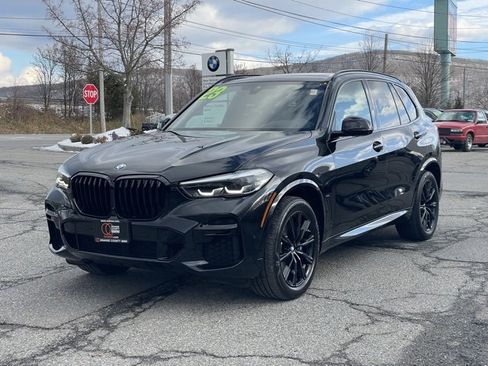 Used 2023 BMW X5 xDrive40i w/ M Sport Package image 2