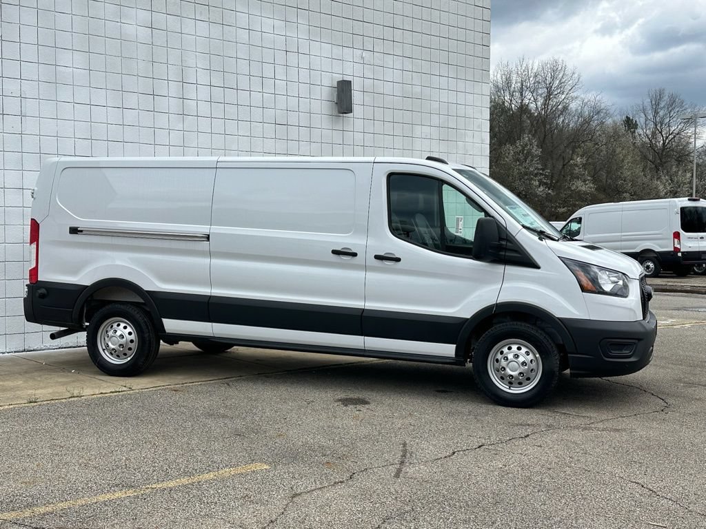New 2026 Ford Transit 250 Low Roof AWD w/ Load Area Protection Package image 4