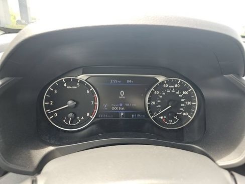 Used 2025 Nissan Altima 2.5 SV FWD image 28