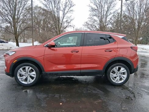 Used 2024 Buick Encore GX Preferred image 3