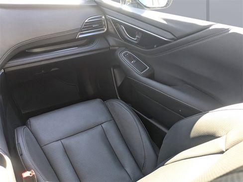 Certified 2025 Subaru Outback Touring XT w/ Popular Package #2 image 18