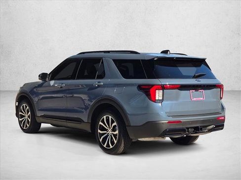 New 2026 Ford Explorer ST-Line w/ Premium Package image 7