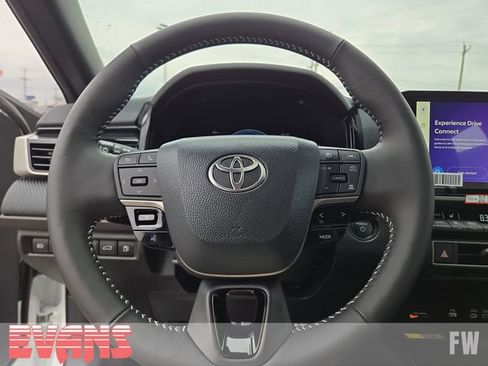 New 2026 Toyota Camry Hybrid w/ Multimedia Upgrade Package image 14