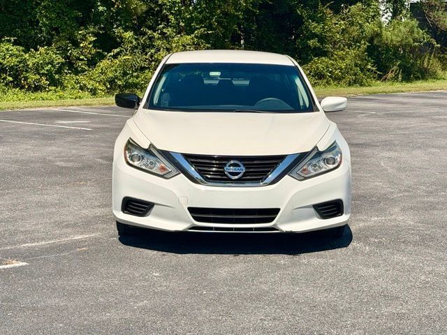 Used 2018 Nissan Altima 2.5 S FWD image 12