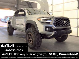 Used 2022 Toyota Tacoma TRD Off-Road AWD/4WD video 1