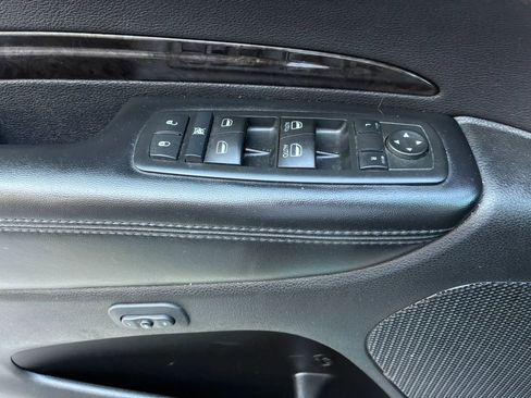 Used 2015 Dodge Durango Limited image 25