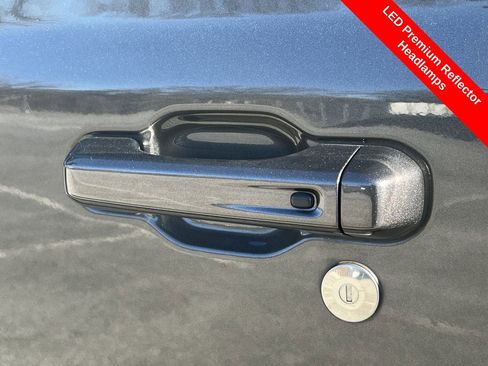 Used 2021 Jeep Wrangler Unlimited Sahara image 40