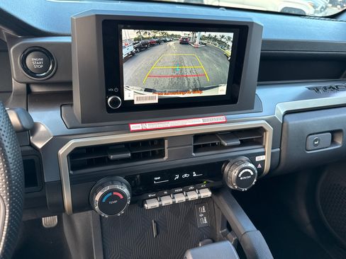 New 2025 Toyota Tacoma SR5 image 31