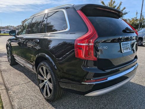 Certified 2022 Volvo XC90 T6 Inscription w/ Climate Package image 5