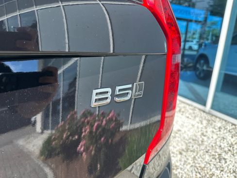 Used 2023 Volvo XC90 B5 Plus w/ Protection Package Premier AWD/4WD image 30