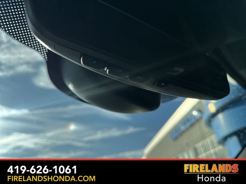 Used 2025 Honda Pilot Black Edition image 28