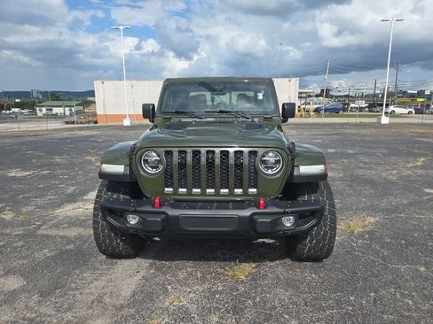 Used 2022 Jeep Gladiator Rubicon w/ LED Lighting Group AWD/4WD image 3