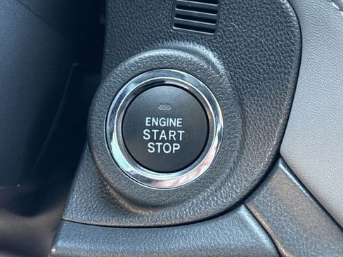 Used 2025 Subaru Outback Onyx Edition image 26