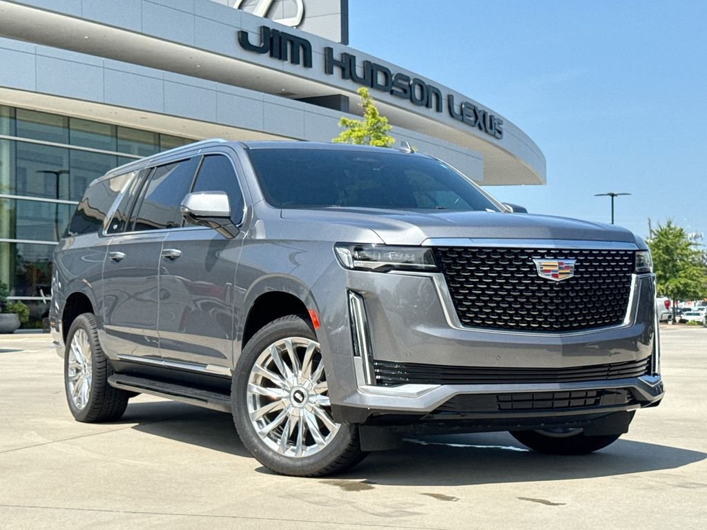 Used 2022 Cadillac Escalade ESV Premium Luxury AWD/4WD image 2