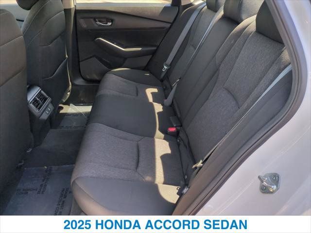 Certified 2025 Honda Accord SE image 22