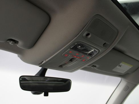 Used 2017 Audi Q3 2.0T Premium image 22