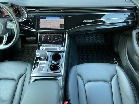 Used 2023 Audi Q7 2.0T Premium w/ Convenience Package AWD/4WD image 17