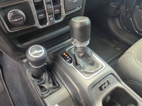 Used 2021 Jeep Gladiator Sport w/ Quick Order Package 24Q 80Th AWD/4WD image 15