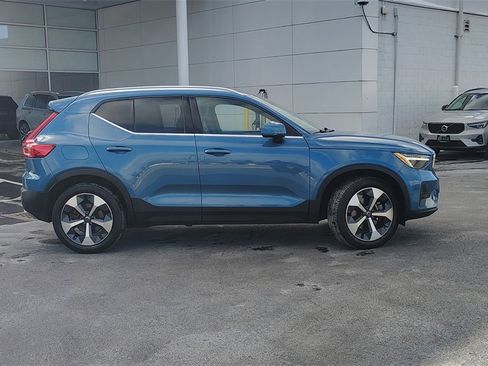Certified 2023 Volvo XC40 B5 Plus w/ Driver Assist Package image 2