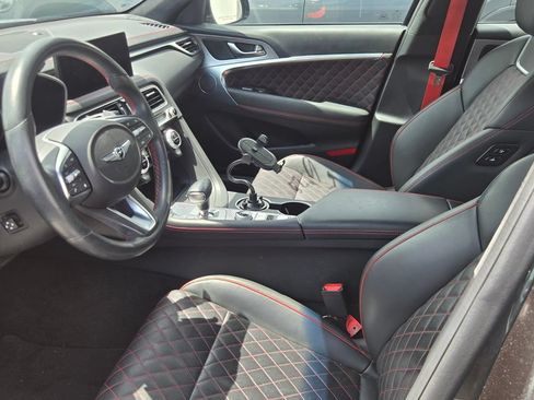 Used 2023 Genesis G70 3.3T w/ Sport Prestige Package RWD image 5