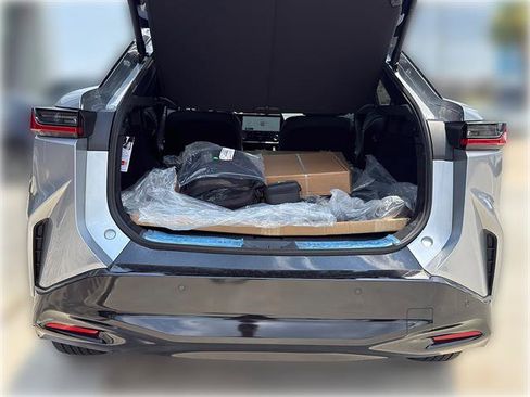 New 2026 Lexus RZ 350e 2WD w/ Convenience Package image 13