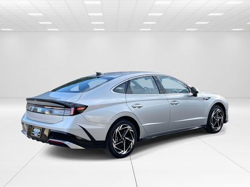 New 2026 Hyundai Sonata SEL image 6