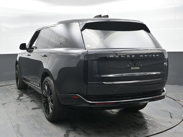 Used 2023 Land Rover Range Rover Long Wheelbase Autobiography AWD/4WD image 45