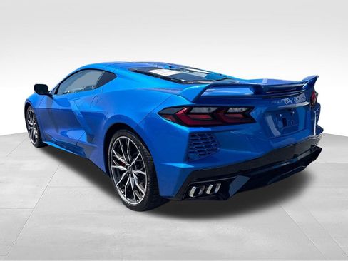 Used 2024 Chevrolet Corvette Stingray Premium Cpe w/ Z51 Performance Package RWD image 3