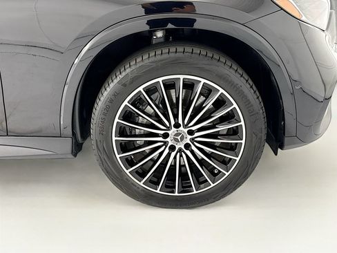 Certified 2026 Mercedes-Benz GLC 300 image 31