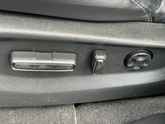 Used 2017 Honda CR-V EX-L image 29