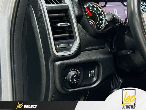 Used 2023 RAM 1500 Big Horn AWD/4WD image 13
