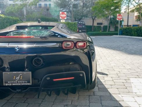 Used 2021 Ferrari SF90 Stradale image 26