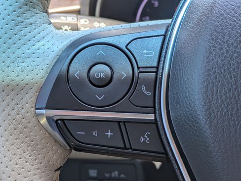 Used 2019 Toyota Avalon Limited w/ Advanced Safety Package FWD image 25