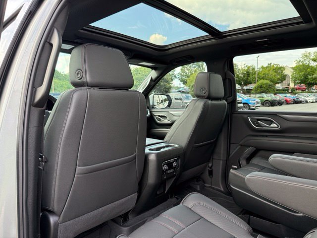 Used 2024 Chevrolet Tahoe RST w/ Luxury Package RWD image 27