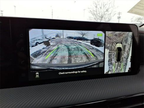 New 2026 Nissan Kicks SR w/ Cold Weather Package image 12