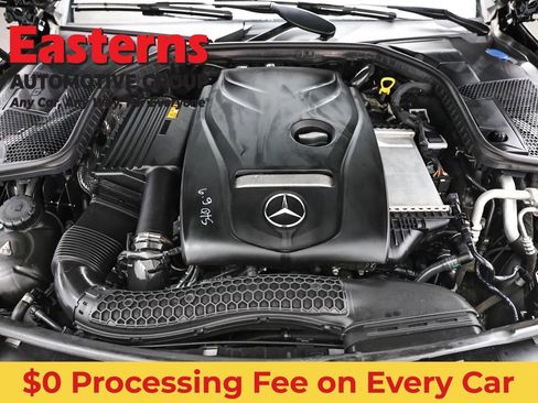 Used 2018 Mercedes-Benz C 300 4MATIC Sedan image 7