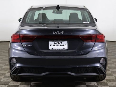 Used 2023 Kia Forte LXS w/ LXS Technology Package image 11