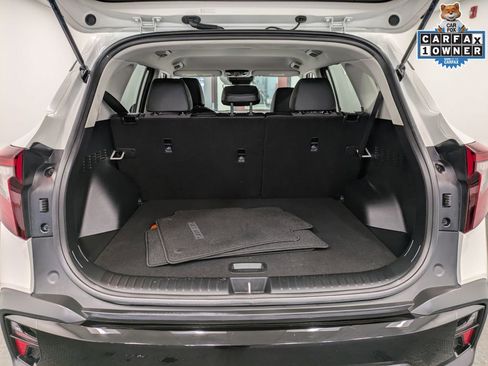 Used 2025 Kia Seltos S image 25