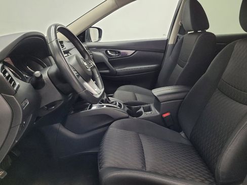 Used 2018 Nissan Rogue SV FWD image 17