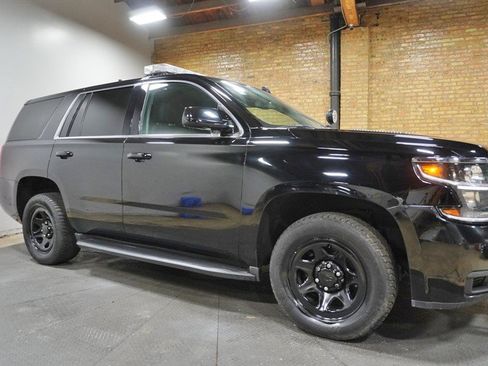 Used 2015 Chevrolet Tahoe 4WD image 8