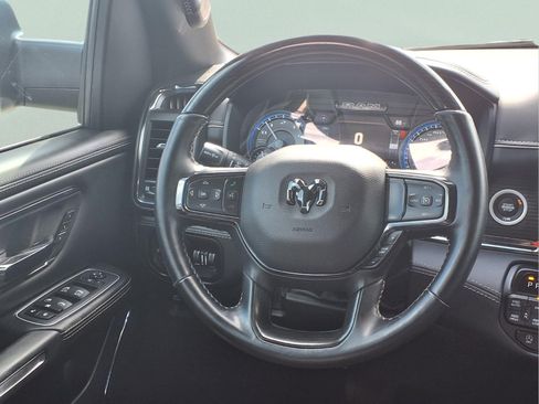 Used 2022 RAM 1500 Limited w/ Body Color Bumper Group AWD/4WD image 11