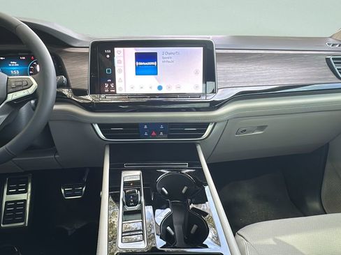 New 2026 Volkswagen Atlas SEL Premium R-Line image 15