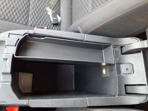 Used 2020 GMC Terrain SLE AWD/4WD image 27