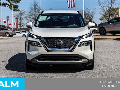 Used 2023 Nissan Rogue SV image 12