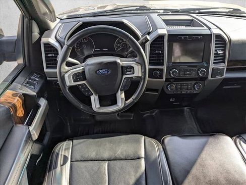 Used 2018 Ford F150 Lariat image 16