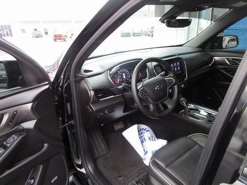 Certified 2023 Chevrolet Traverse Premier w/ Redline Edition image 20