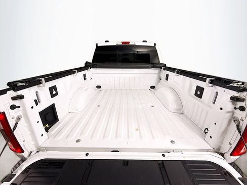 Used 2022 Ford F150 Lariat image 34