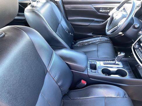 Certified 2018 Nissan Altima 2.5 SL FWD image 11